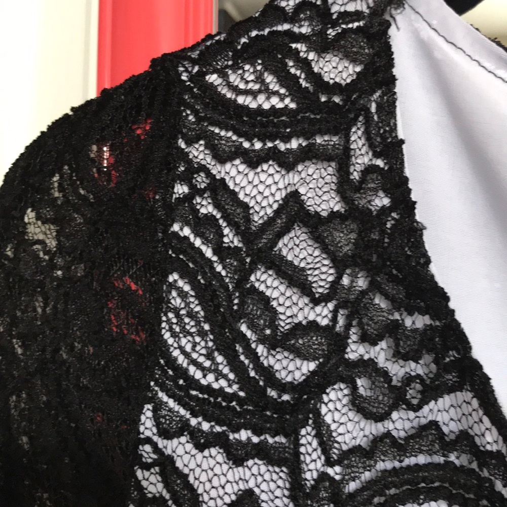 👗 Form fitting DRESS 👗 - Picture 2 of 4